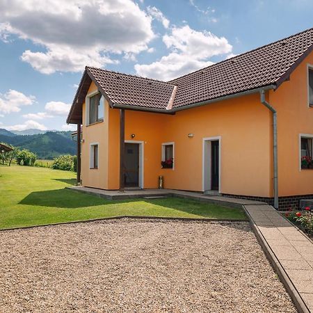 Penzion Mlynarov Dvor Dubrava エクステリア 写真