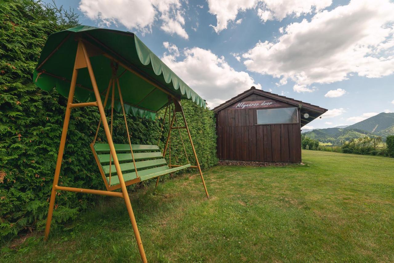 Penzion Mlynarov Dvor Dubrava エクステリア 写真