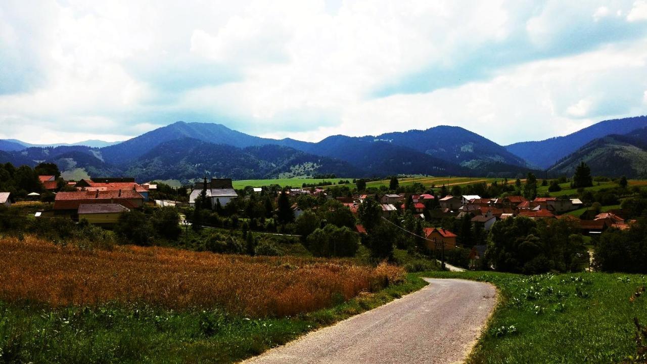 Penzion Mlynarov Dvor Dubrava エクステリア 写真